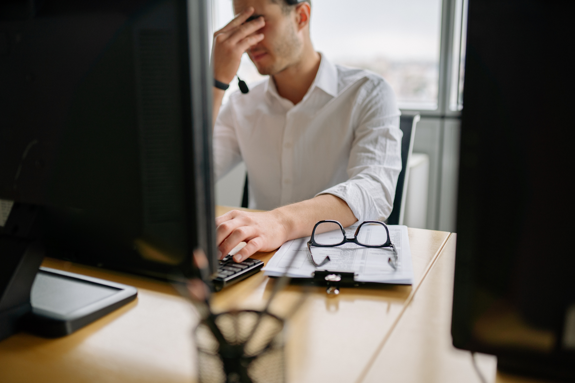 Brokerage leader overwhelmed by day-to-day operations